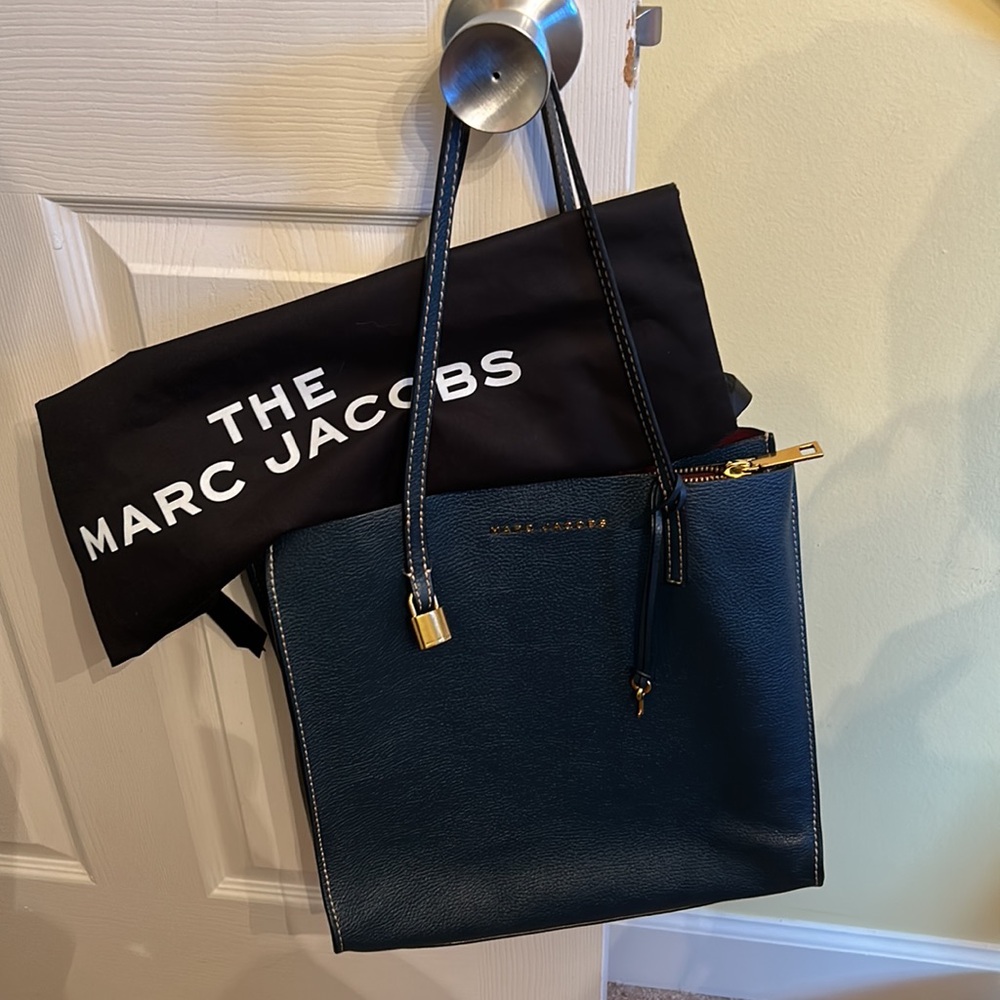 Marc Jacobs Pebble Leather Tote Bag